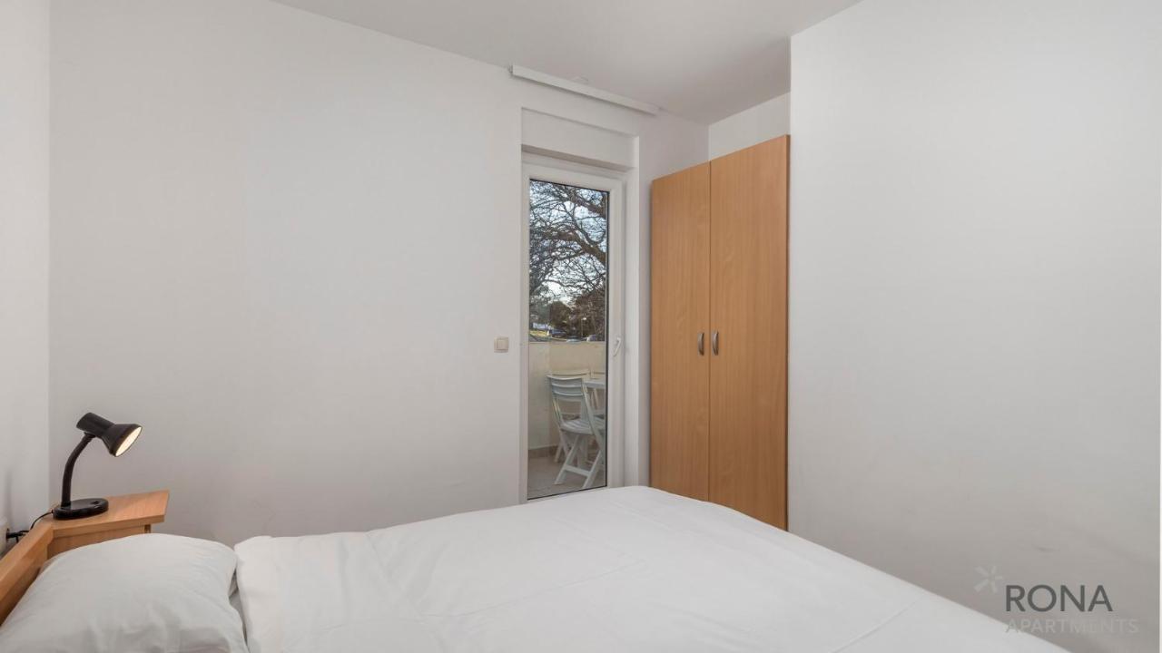 Appartement Rona Volta *